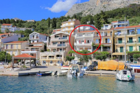 Apartments by the sea Podgora, Makarska - 11432